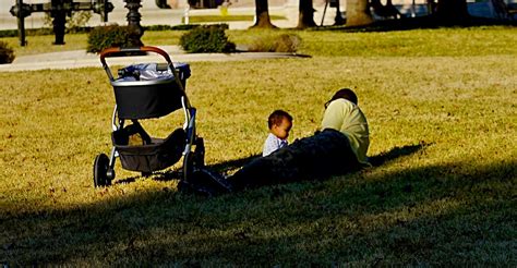 The Pandemic Is Making Dads Reevaluate Their Work … - balustradellc