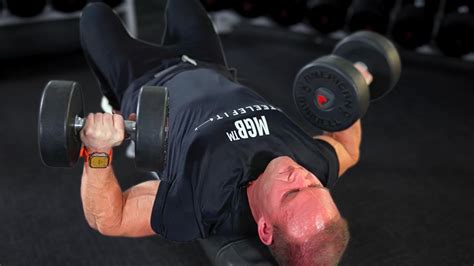 The Perfect Dumbbell Press: How to Build a Bigger Chest ... - balustradellc