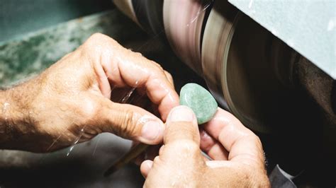 The Process Of Cutting And Polishing Gemstones - From Rough To Radiant - balustradellc