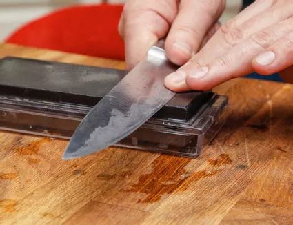 The Real People's Guide to Sharpening a Knife - balustradellc