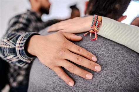 The Rewarding Benefits of Helping Others I SVDPLI - balustradellc