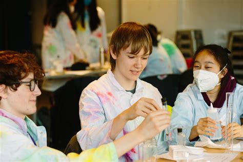 The science of friendship - American Psychological … - balustradellc