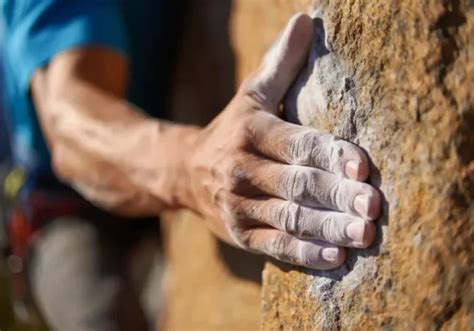 The Science of Grip: An Ultimate Climbing Chalk Guide - balustradellc
