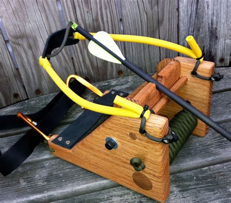 The Slingbow Hunting Guide - Dead Bullseye - balustradellc