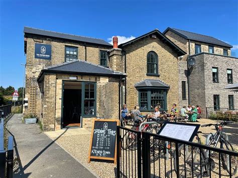 THE STATION HOUSE, Histon - Updated 2024 Restaurant …