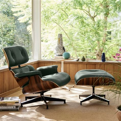 The Story of This Mid-Century Lounge Chair Is More Interesting Than the ... - balustradellc