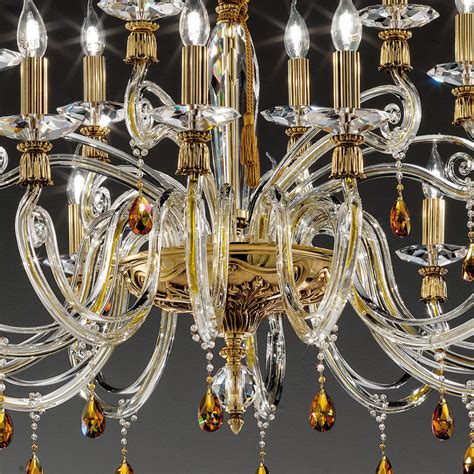 The timeless elegance of glass candelabra in luxury interiors - balustradellc