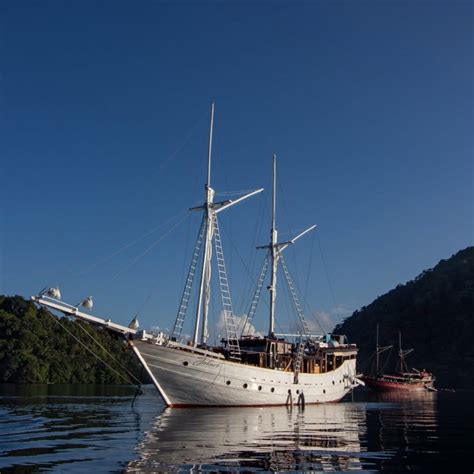 The Timeless Legacy of Indonesia's Phinisi - Jakare - wintechmobiles.com