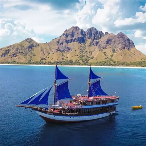 THE TOP 10 Indonesia Sailing Tours (Prices from $26) - Viator - balustradellc