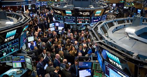 The top 20 small-cap ETFs of the past decade - balustradellc