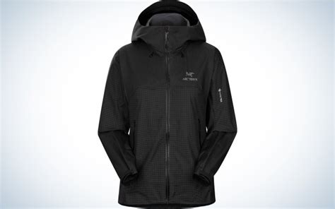 The Ultimate Guide to Choosing the Best Hiking Jackets - balustradellc