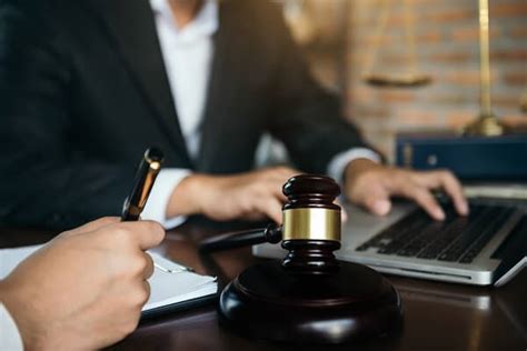 The Ultimate Guide to the Federal Tax Evasion Statute - balustradellc