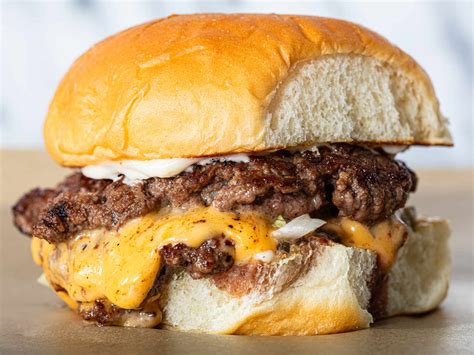 The Ultimate Smash Cheeseburger Recipe - Serious Eats - balustradellc