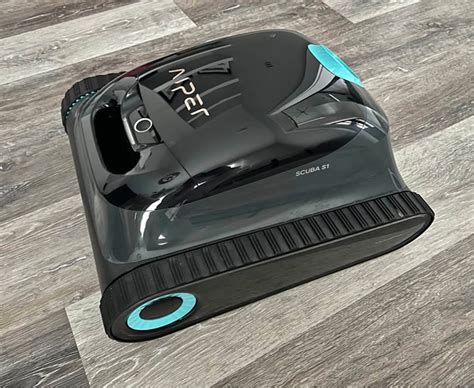The World's Best Cordless Robotic Pool Cleaner | Aiper - balustradellc