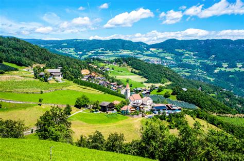 The World's Best Mountain Towns For The Summer - Explore - balustradellc