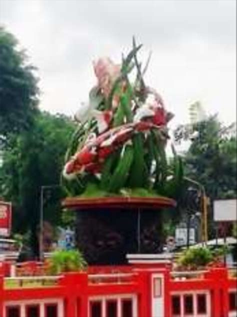 There's a Hidden Koi Seller in North Blitar with Eye-Popping Quality ... - balustradellc