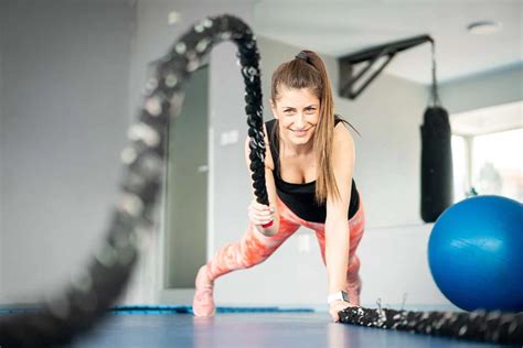 These 5 Battle Rope Moves Will Boost Your Conditioning - balustradellc