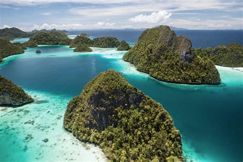 These Legendary Indonesia Islands Are World-Famous … - balustradellc