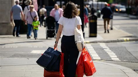 These retailers could file for bankruptcy in 2025 - Yahoo Finance - balustradellc
