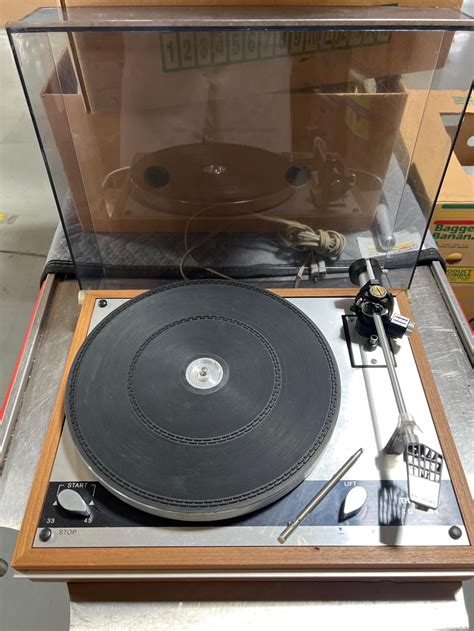 Thorens Turntable service and restoration - Retrotone - muktibox.com