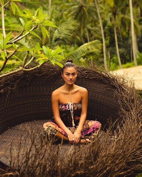 THOT EXPOSED penampilan eksotis & ekspresi puas referensi nxxxn like video tertawa keras Tambahkan ke favorit mata mempesona baca deskripsi fitur pause image 1