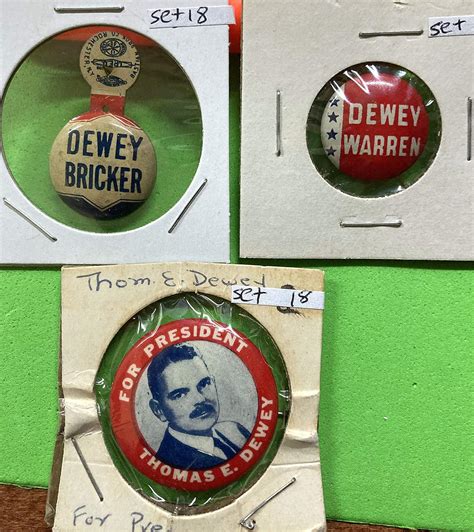 THREE THOMAS DEWEY CAMPAIGN BUTTONS: THOMAS E …