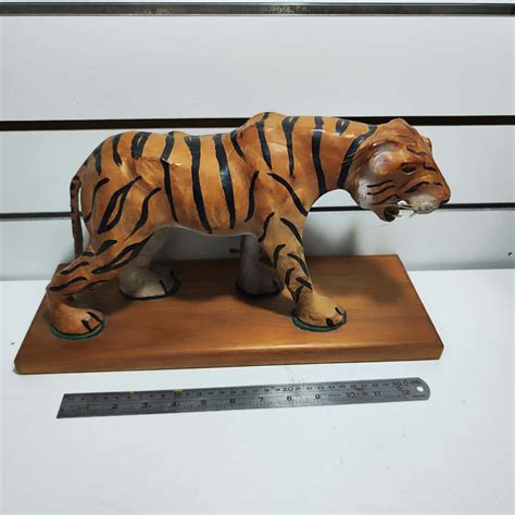 Tiger Carving - Etsy - muktibox.com