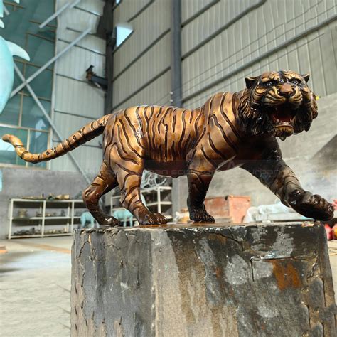 Tiger Sculpture - 365 For Sale on 1stDibs - muktibox.com