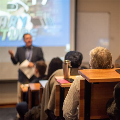 TIME for Kids | Book Bites: Spectacular Sea Creatures | G5-6 - balustradellc