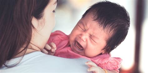 Tips Ampuh Menenangkan Bayi Menangis - balustradellc