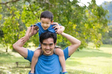 Tips Bermain dengan Anak untuk Ayah - ibudanbalita - balustradellc