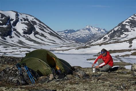 Tips Camping di Gunung dengan Ketinggian Ekstrem - balustradellc
