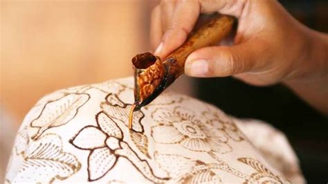 Tips dan Cara Merawat Batik di Rumah - Tokopedia Blog - balustradellc