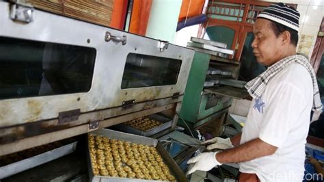 Tips dan Rincian Modal Usaha Kue Rumahan - balustradellc