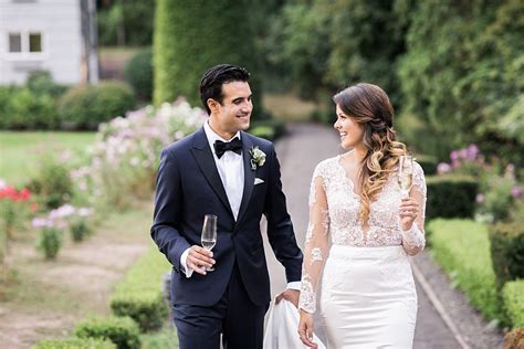 Tips for Taking Candid Wedding Pictures | Amy Galbraith Blog - balustradellc