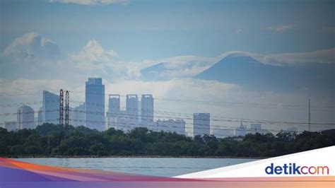 Tips Foto Gunung Agar Tampak Besar - detikInet - balustradellc