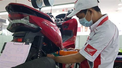 Tips Ganti Oli Untuk Motor Matic | PT Astra Honda Motor - balustradellc