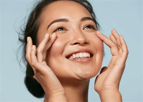 Tips Jitu Ngilangin Kerutan di Wajah - balustradellc