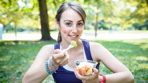 Tips Memenuhi Nutrisi setelah Olahraga - KlikDokter - balustradellc