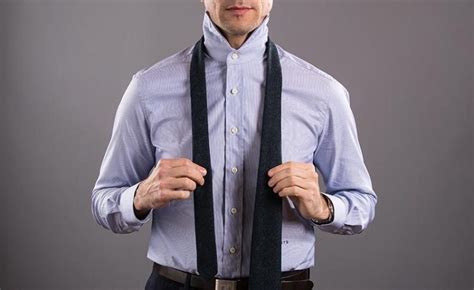 Tips Memilih Dasi untuk Wawancara Kerja - TopCareerID - balustradellc