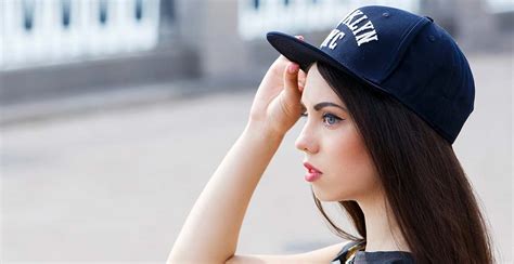 Tips Memilih Topi Sesuai dengan Acara yang Dihadiri - balustradellc