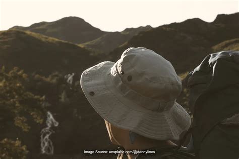 Tips Memilih Topi yang Tepat Buat Mendaki Gunung - balustradellc