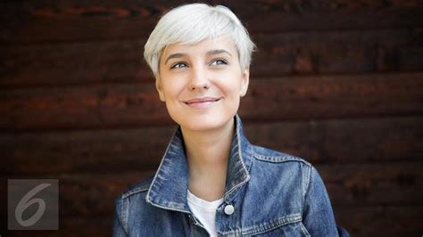 Tips Menata Rambut Super Pendek agar Terlihat Keren - balustradellc