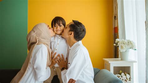 Tips Mengasuh Anak Menurut Ajaran Islam - BAZNAS - balustradellc