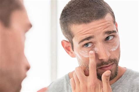 Tips Perawatan Kulit untuk Pria, Biar Awet Muda - balustradellc