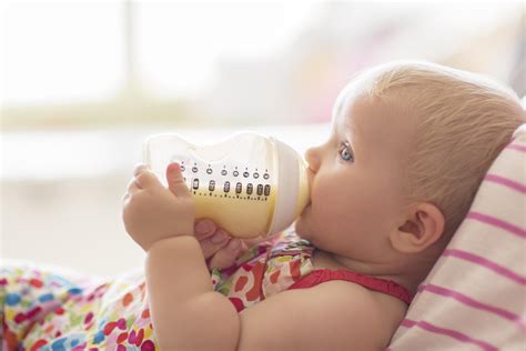 Read Tips And Tricks To Bottle Feeding Your Baby Bottlefeeding Hacks To Make Mealtime With Baby So Much Easier By Ot Ruth