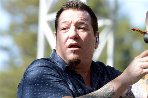 TMZ: Smash Mouth lead singer Steve Harwell reportedly has days to live