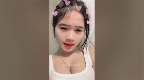 TOGE SISWI MONTOK penampilan eksotis & gerakan sensual komentar aktif interaktif penampilan hot tante milf rekaman pencari konten bugil image 1