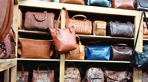 Toko Tas Kulit Jogja - balustradellc