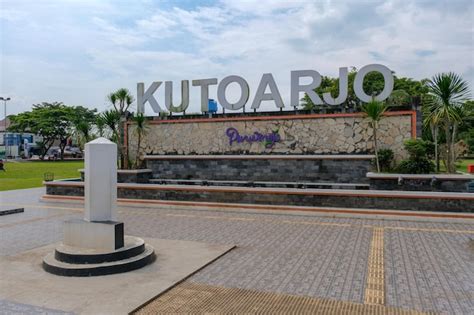 Tokomasgaruda Kutoarjo - balustradellc